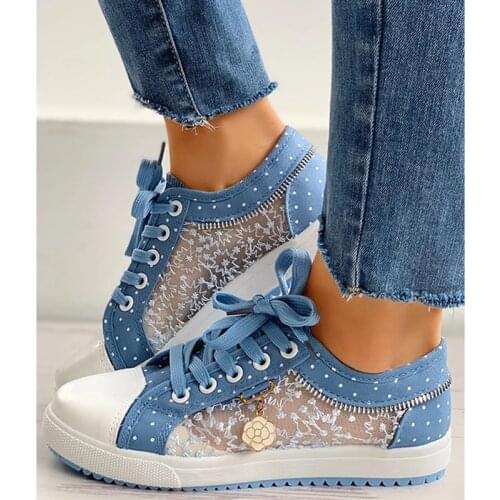 Canvas Shoes Women Flats 2021 Summer Mesh Hollow Leisure Shoes Lace Up Comfortable Women Sneakers Platform Casual Shoes