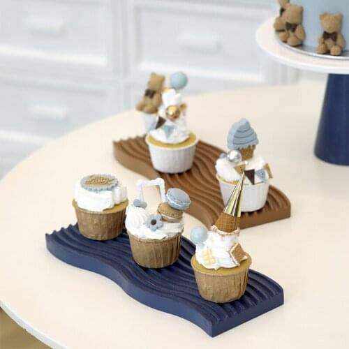 Blue simulation cake model Afternoon tea clocking in gourmet shooting props Coffee shop window display decorations