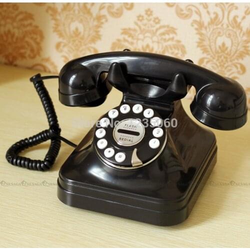 Modern Escape room props smart phone dial correct phone number to open lock with horror music takagism game prop for room escape