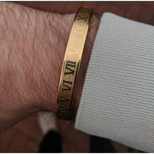 Morooki Rigid Bracelets