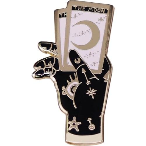 Mystic Hand Moon Tarot Card Occult Gothic Brooch Pins Enamel Metal Badges Lapel Pin Brooches Jackets Fashion Jewelry Accessorie