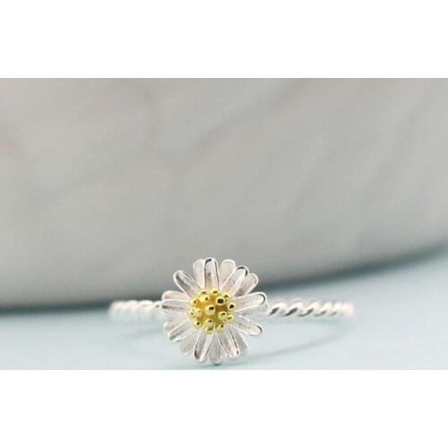 New arrival silver plated ring for women Daisy flower wedding ring Chrysanthemum engagement jewelry Adjustable size dropshipping