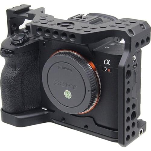 7r4 A7R IV Camer Cage for Sony A7R Mark IV Camera W/ 1/4 3/8 Thread Hole fr Top handle Microphone Flash Light