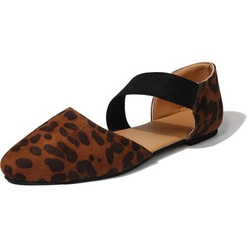 2020 Large Size 35-43 Four Seasons New Female Flat Shoes Fashion Personality Pointed Toe Dance Shoes Shallow Mouth Shoes B22-97