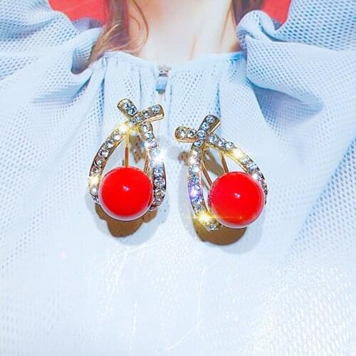 New Fashion Good Luck Red Pearl Womens Earings Temperament Rhinestone Aesthetic Earring Female Gift