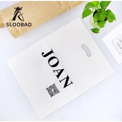 200 pcs 30*40cm(11.8' *15.7') Punch handle shopping bags with custom logo name /plastic packing bags with logo printed / bag cus