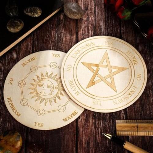 Wooden Pendulum Board with Moon Star Divination Energy Carven Plate Metaphysical Altar Decoration