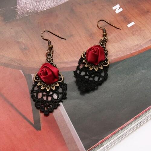 2021 Gothic Dangle Earrings Medieval Retro Vampire Silk Red Rose Lace Elegant Party Costume Ball Drop Earrings Women Jewelry