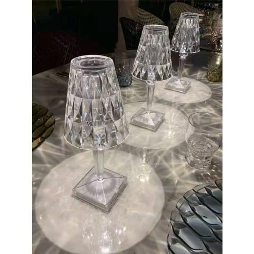 LED Lamp, Exclusive Design Acrylic Crystal Table Lamp, Used for Home Improvement, Bedroom, Office, Dining Table, Dressing Table