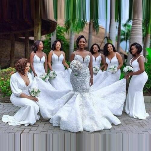 South African Bride Dresses Mermaid Appliques Beadings V-Neck Spaghetti Straps Sheer Back Bridal Style Special Gowns 2023