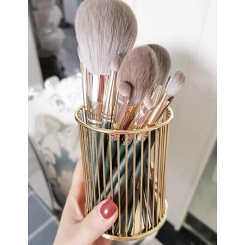 Nordic INS Desktop Metal Iron Stationery Cosmetic Brush Storage Bucket Portable Beauty Brush Eyebrow Pencil Rack Cosmetic Box