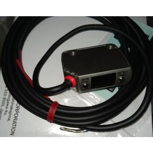 LR-ZB250AN LR-ZB250CP LR-ZB250C3P LR-ZB100C3P LR-ZB250N LR-ZH500C3P LR-ZB250AP LR-ZH500N new original Keyence laser sensor