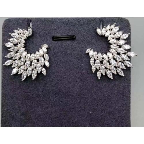 Geometric Celebrity Design AAA Cubic Zirconia Cruved C Shaped Stud Earrings For Women Accessories Wedding Bridal Party Jewelry