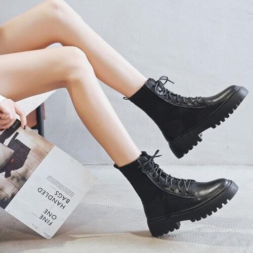 New stocking boots are versatile with British style breathable and handsome motorcycle short boots