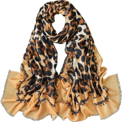 2020 Luxury Brand New Winter Women Cashmere Warmer Scarf Hijab Shawls and Wraps Female Foulard Echarpe Leopard Designer Bandana
