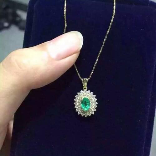 Natural emerald pendant S925 Sterling silver Natural crystal Pendant Necklace trendy elegant Compact round women party jewelry