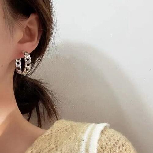 Trendy Hollow Chain Hoop Earrings Temperament Simple Design Circle Statement Earrings Jewelry Metal Geometric Fashion Earrings