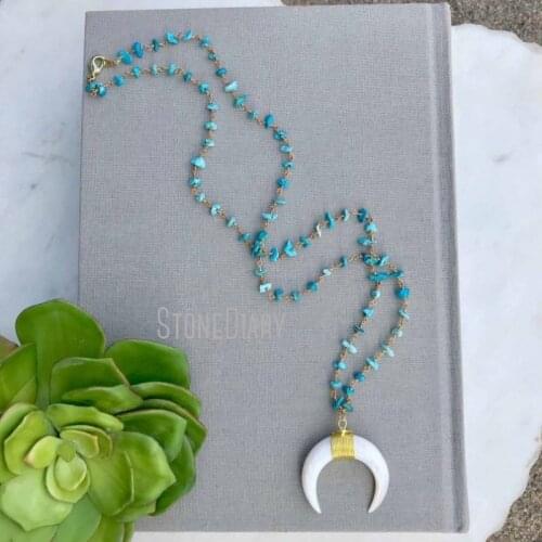 NM11592 White Shell Crescent Moon Necklace Turquoise Rosary Beaded Necklace Large White Double Horn Necklace Gold Crescent