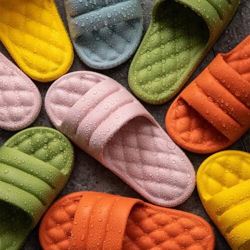 Men Slippers Summer Beach Shoes Outdoor Non-slip Male Casual Flip Flops Fashion Bathroom Sandals Footwear 4 Colors