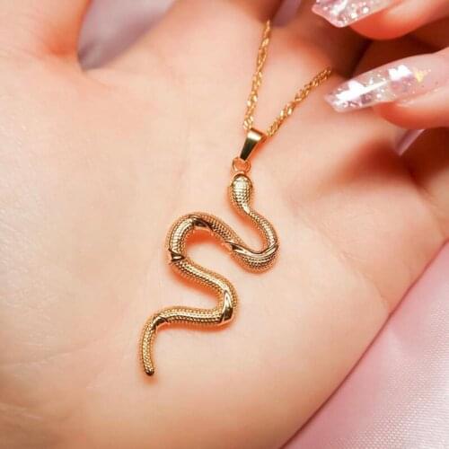 Stainless Steel Cute Snake Necklace Fashion Serpent Pendant Necklace Women Glamour gift Gold Color Punk Snake Pendant Necklace