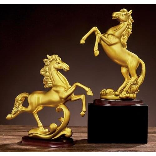 European style Golden Horse Sculpture Statue ,Resin modern art sculpture，Home living room bedroom decoration statue