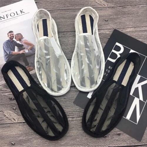 Old Beijing cloth shoes hollow net cloth shoes air conditioning shoes lazy man hand embroidered face mask gauze sandals