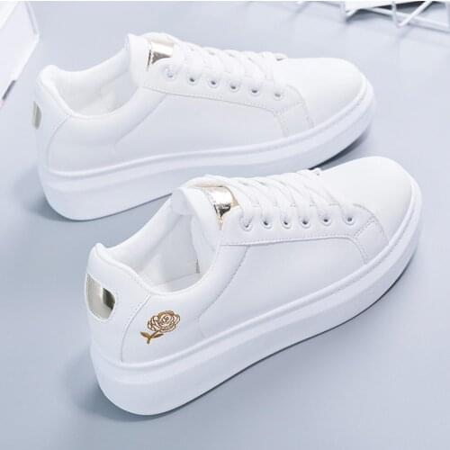 2021 Women Casual Shoes New Spring Embroidered Fashion White Sneakers Breathable Flower Sneakers