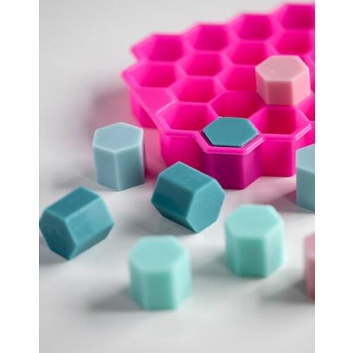 Muti-hole Honeycomb Silicone Mold DIY Handmade Soap Mold Ice Cube Soap Making Supplies Fondant Cake Chocolate Mold