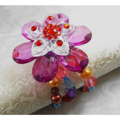 Acrylic flower with crystal napkin rings,cheap napkin holder