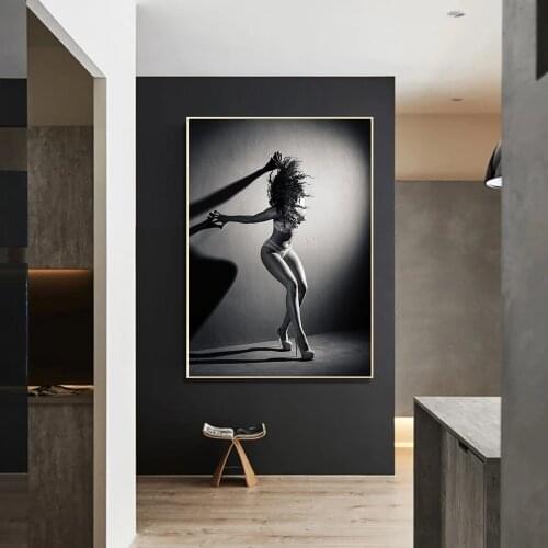 Canvas Prints Nude Woman Wine Glass Painting Black White Sexy Girl Posters Wall Art Modern Pictures for Living Room Home Decor