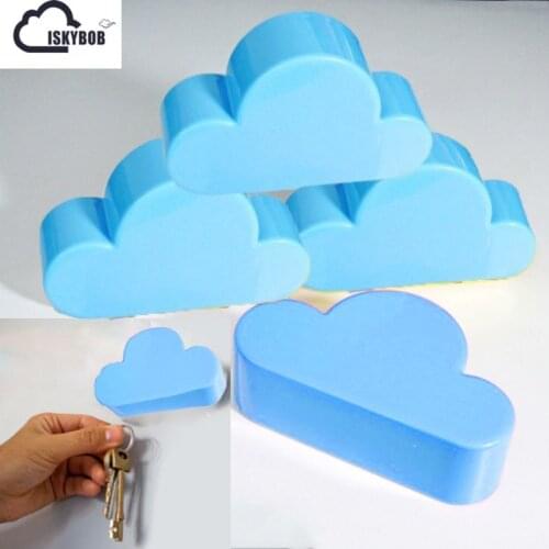 Creative Fashion Cloud-shaped Magnetic Key Holder Blue Cloud Novelty Key Holder
