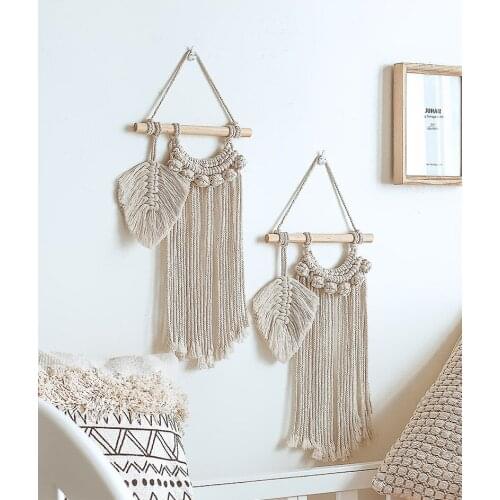 Macrame Wall Hanging, Boho Chic Cotton Woven Tapestry with Leaf Tassel for Home Decoration