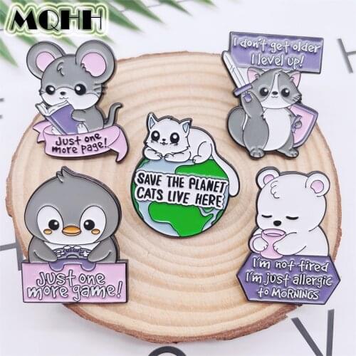 Cartoon Animal Pins Cat Mouse Bunny Penguin Bear Reading Earth Sweet Enamel Brooch Pin Badge Personality Jewelry Gift For Friend