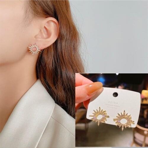 BXboxue Luxury Ladies Elegant Earrings For Women Trendy Korean Sunflower Rhinestone Unusual Earrings Fashion Jewelry kolczyki