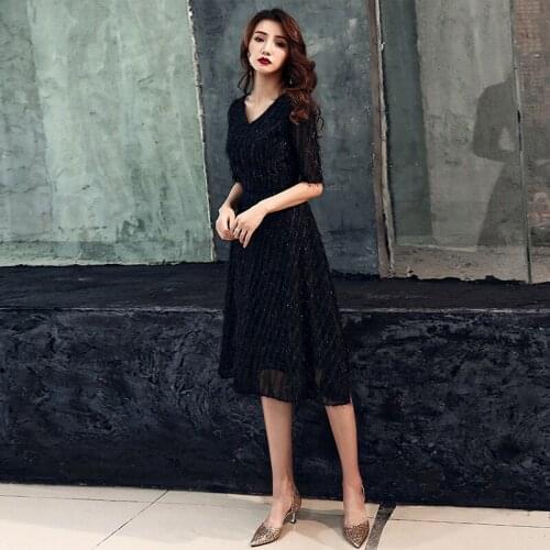 Black Cocktail Dresses Bling A-Line Half Sleeve V-Neck Knee Length Lace Short Party Gowns Vestido Coctel