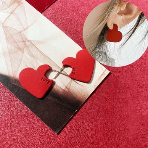 2020 New Design Red Color Heart Love Stud Earrings For Women Geometric Stud Statement Earrings Trendy Elegant Jewelry