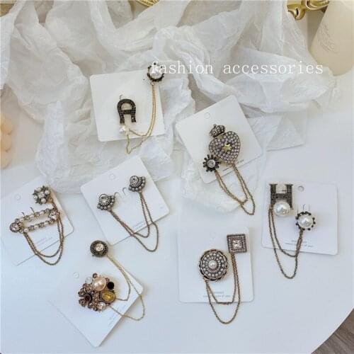 Vintage Autumn Winter Chain Womens Brooch Badges Pins for Gir Coat Broches Para Ropa Mujer Handmade Wholesale Fashion Jewelry