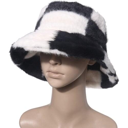 2021 Faux Rabbit Fur Wool Plush Hats Wide Brims Black and White Large Grid Plush Hat Fluffy Bucket Hats for Women & Men