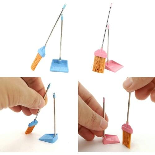 1/12 Scale Plastic Broom Dustpan Set for Dollhouse Kitchen Room Accessories