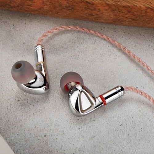 TINHiFi P1 10mm Planar-Diaphragm Driver in-Ear Earphones Hifi Earphone with Detachable MMCX Cable TINHIFI T2 P1 T3 T2 PRO T4