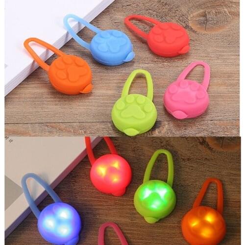 Pet Dog Night LED Flashlight Dog Cat Collar Glowing Pendant Safety Pet Leads Necklace Luminous Bright Decoration Collars For Dog