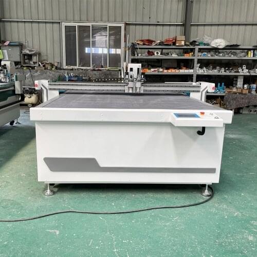 Factory Supply CNC Straight Knife Vibrating Sscillating Knife Cutting Machine For Car Floor Mat CNC Cutter