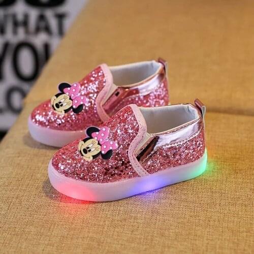 Disney Mickey Mouse soft-soled casual shoes fall 2021 new light-up boy and girl luminous sequin shoes LED flash childrens shoes