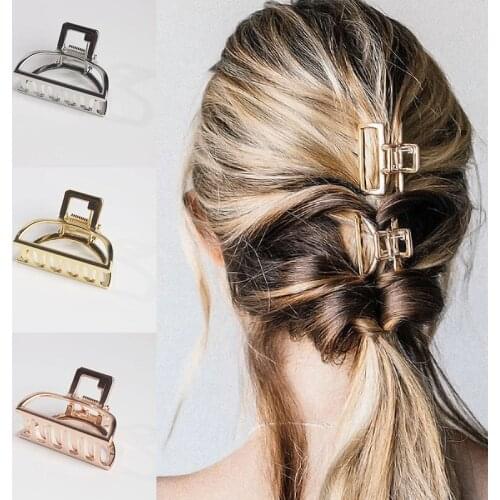 Women Girls Hollowed Geometric Zinc Alloy Hair Claws Vintage Shower Hair Clips Female Metal Hairpin Fashion Headwear Accessories