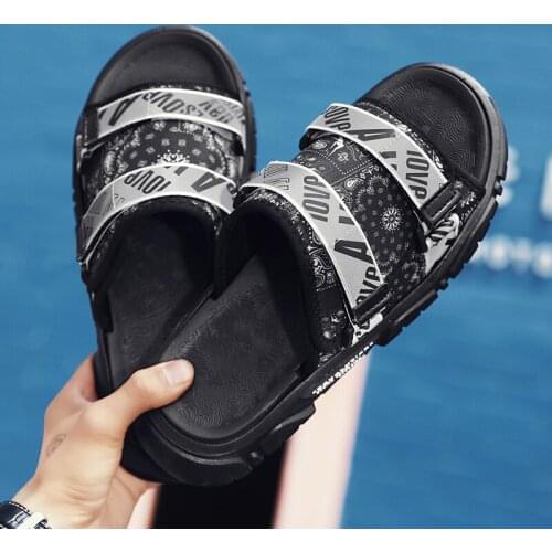 Summer Leisure Men Sandals Mesh Flat Men Beach Shoes Large Size Breathable Men Slippers Tenis Masculino Male Walking Shoes