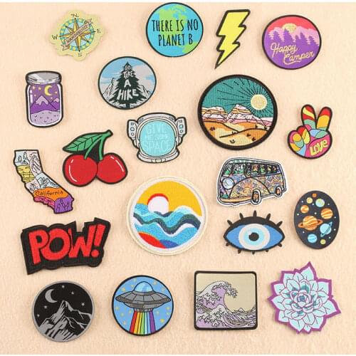 Hiking Landscape Spacecraft Embroidered Patches Iron on Patches for Clothing DIY Artistic Painting Sewing Applique Fabric Badge