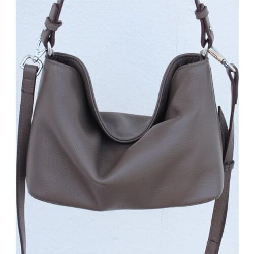 Casual Soft Genuine Leather Shoulder Bags For Women Crossbody Bag Hobos Solid Hasp Female Messenger Designer Leather Handbags