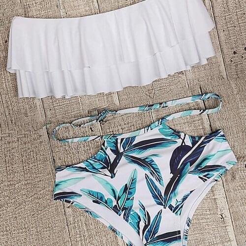 Women Off Shoulder Bikini Swimsuit Ruffle Flounce Top with Hipster Bottom Two Piece Bathing Suit