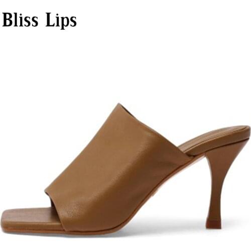 Bliss Lips Women's Flip Flops