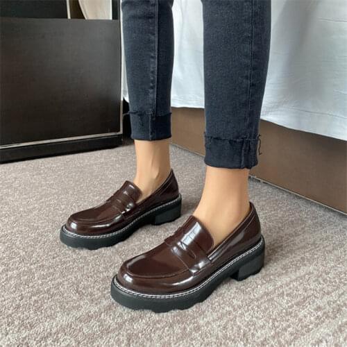Spring/Autumn New Women Shoes Genuine Leather Solid Color Loafers Chunky Heel Simple Shoes for Women Sqaure Heel Girls Shoes